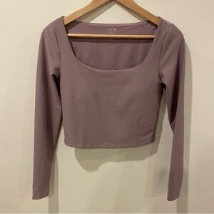 Long sleeve cropped powersoft top